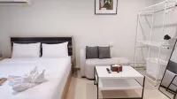 Pukkie House 149 Near MRT BTS LadPrao - Villas
