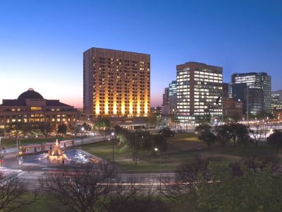 Amora Hotel Adelaide