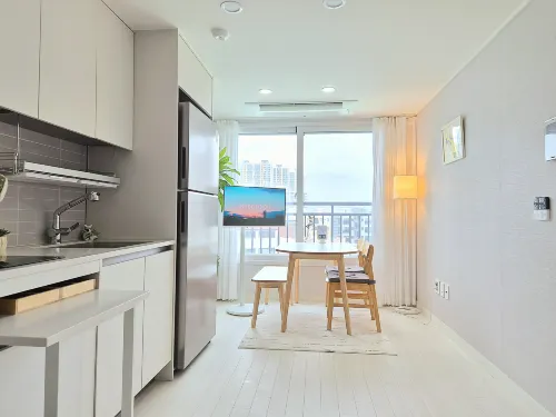 Stayrium Seoul Sagajeong - pemandangan pegunungan