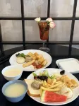 Linran Spring Holiday Hotel near The PandaVally - Desayuno