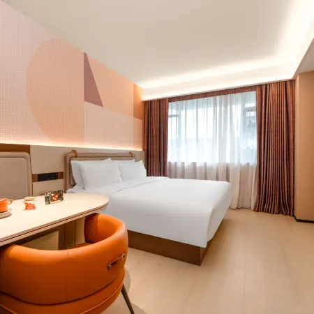 Orange Hotel (Zhanjiang Dingsheng Square)