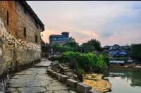 Shankee Hotel (Zhaoping Huangyao Ancient Town) - Mountain View