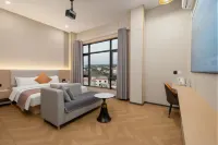 Ruifeng Hotel (Maichen Town) - 2-Star