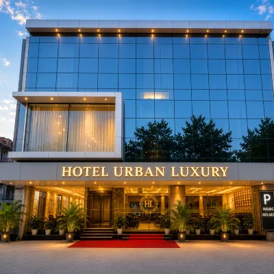 Hotel Urban Luxury Các khách sạn gần Tháp Qutub Minar