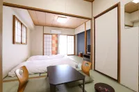 NEW STAR HOTEL YAMANAKAKO - Parking