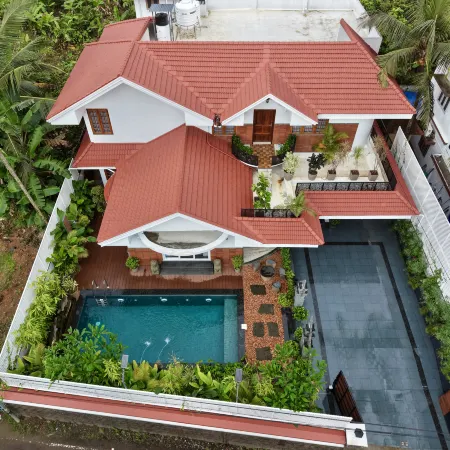 The House of Bhakthan, Private Pool Villa in Kochi