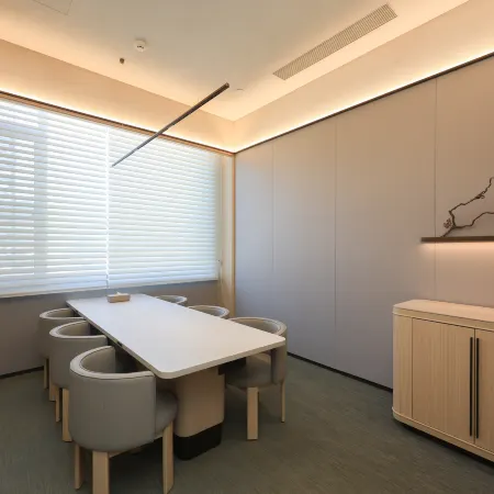 JI Hotel (Changbai G331 National Highway Changbai Port)
