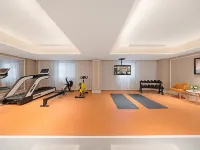 Jinjiang · VIENNA Vienna International Hotel (Jingzhou Ancient City Wanda Plaza) - С тренажерным залом