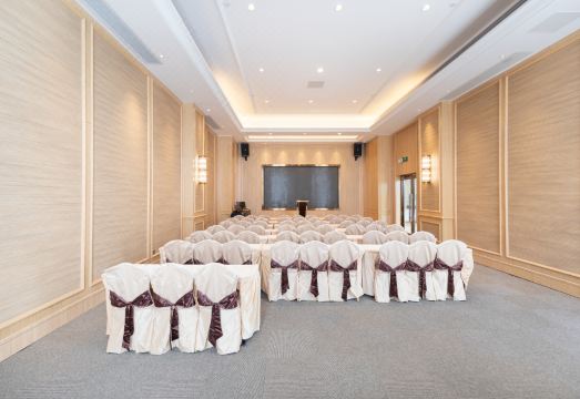 5. 아투어X 호텔,..