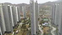 Qingfeng Homestay (Zhangjiajie West Railway Station)
