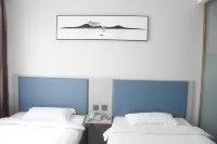 Home Inn Huayi Collection Hotel (Liaoyang Baita Railway Station)