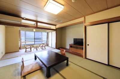 河口湖側　和洋室 レイクランドホテル みづのさとの写真