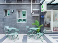 Apple Scent Easy Stay Hotels in Penghu