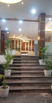 Rich Grand Hotel Hotels in Agra