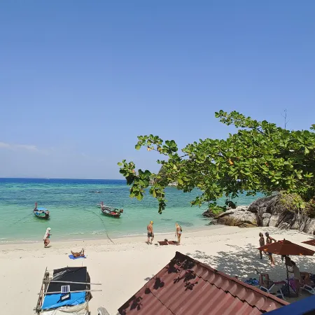 Lipe Sunrise Beach House