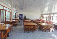 Yingkou Gaizhou Baishawan Shell Seaview Villa Hotel (Gold Coast) Hotels in Gaizhou
