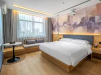 Gray Whale Smart Hotel (Xiong'an New District Anxin Baiyangdian Tourism Wharf Branch) Hotels in Anxin