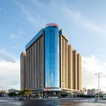 Hampton by Hilton Tongliao Hotels near Liaohe Park