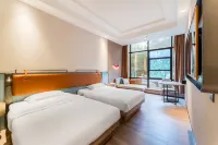 Echarm Hotel (Guangzhou Jiangnan West Shi'er Gong Subway Station) Hotels in Guangzhou