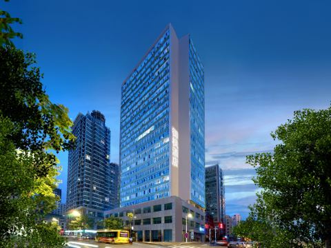 哈爾濱寶捷禦楓酒店（中央大街索菲亞教堂店）