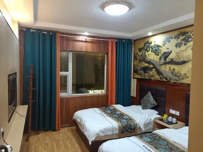 Zoergai Chunxi Shenglong Hotel Hotels near Ruo＇Ergai Wetland National Nature Reserve