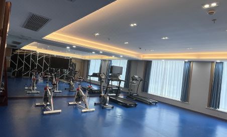 Huaian Hotel - Housity