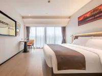 SKYBIRD Hotel (Guangzhou Baiyun International Airport Termi 1 Storenal) Hotels in de buurt van Baiyun Intl. Airport