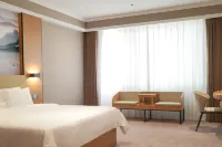 Kew Green WuZhou JiangBin Hotels in Wuzhou