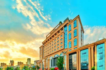 Hequn Hotel Отели в г. Хуанпин