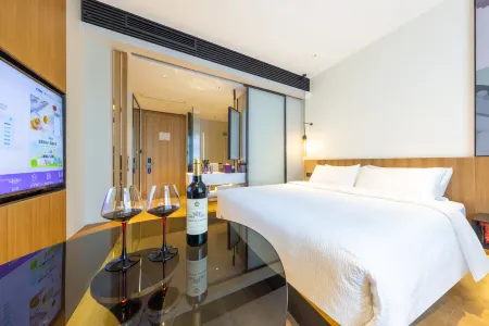 Mercure Taizhou Old Street/Wanda Plaza Hotel Отели рядом с достопримечательностью «Taizhou University»