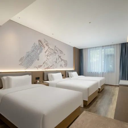 Lushan Yunjin Holiday Hotel (Guling Street)