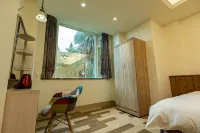 Cloud Florence Homestay - Rooftop Pools