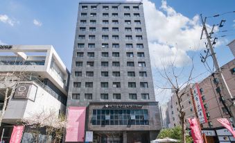 Vella Suite Hotel