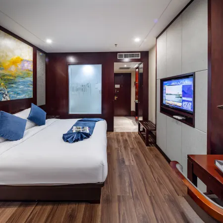 Hanshui Shanju Hotel (Danjiangkou Junzhou  Old  Street)