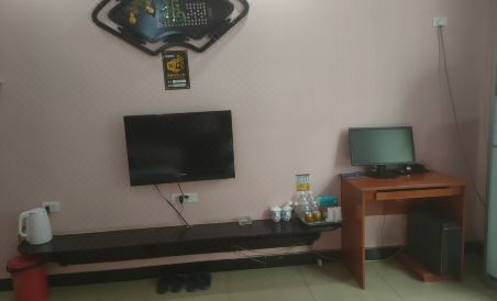 Pingli Changhong Grand Hyatt Express Hotel - Housity