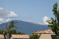Vacanceole - Residence les Demeures du Ventoux Hotels in Vacqueyras