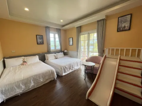 Isa Butterfly Kids B&B Отели рядом с достопримечательностью «National Center for Traditional Arts»