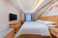 Vienna International Hotel (Xiangtan Centeral Store) - parking