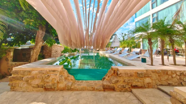 Weizhou Island Muyanxi Seaview Homestay (Wucaitan No.1 Branch)