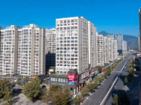 Zouping Sakura Hotel (Tianshou Branch) فنادق في جانغ بينغ