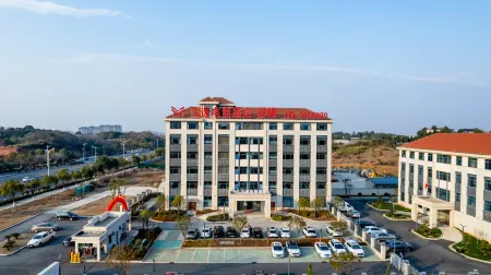 Rapid Esports Hotel Отели в г. Юнсю