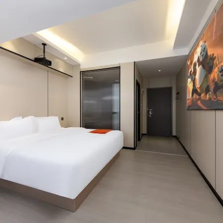 Yixuan Anlai Hotel (Haikou Qilou Old Street)