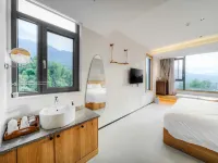 Wugong Mountain falls in love with Huaxi Hotel di 
