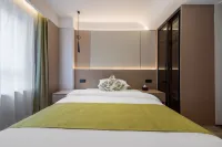 Hongjun·Jingxin Business Apartment Hotel (Shanghai Joy City Baoshan Road Metro Station Branch) - 2성급