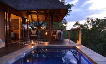 Zwahili Private Game Lodge & Spa