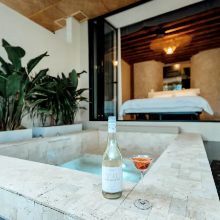 Sanqiuting Ocean View Private Hot Spring |Haijingsitangsenyangsishu(Dali Erhaidian)