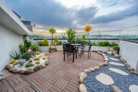 Yunxilai Hotel (Qujing North Station Branch) Отели рядом с достопримечательностью «Yunnan Vocational Institute of Energy Technology»