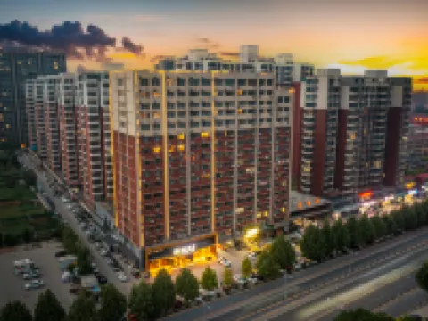 Lanyue Hotel (Xuchang Changge Yiwu Chengzhong Mao Ideal City Branch) Hotels in Changge