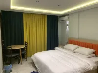 798 Ruyi Apartment