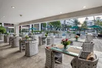 Sanur Resort Watujimbar - servizio colazione